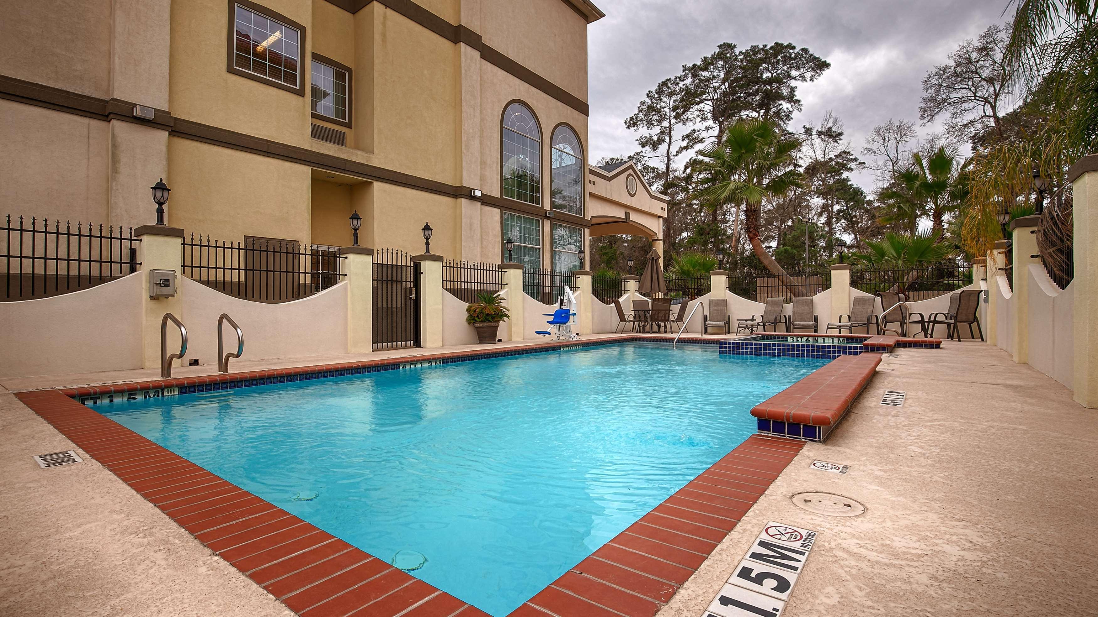 Best Western Plus New Caney Inn & Suites Eksteriør bilde
