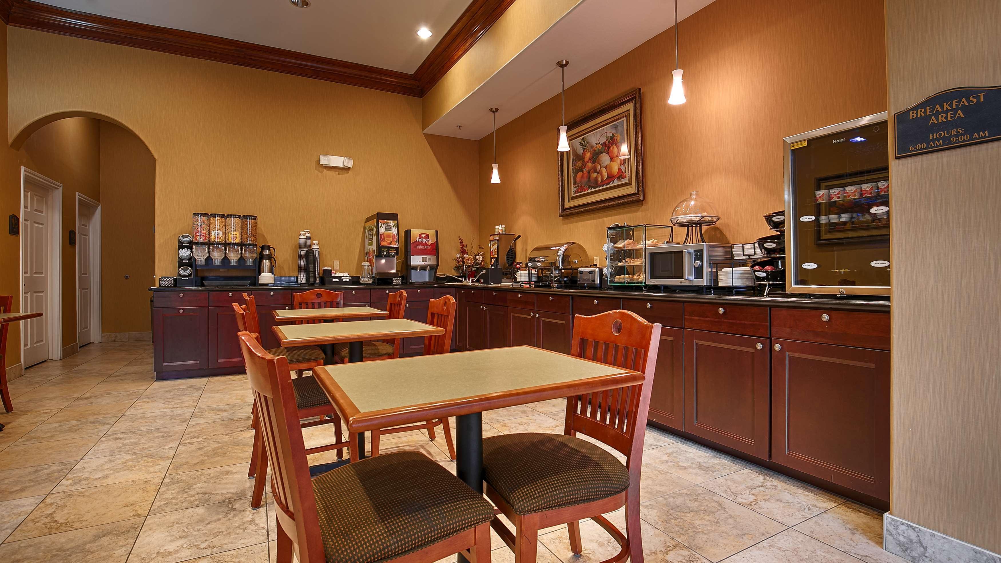 Best Western Plus New Caney Inn & Suites Eksteriør bilde